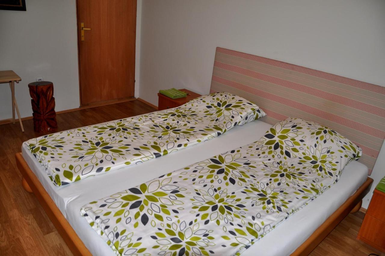 Guesthouse Djuric Negotin Eksteriør bilde